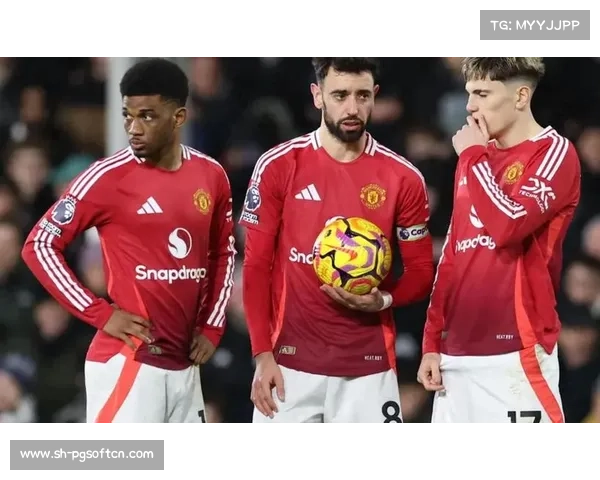 曼联全体队员，团结一心的英超豪门